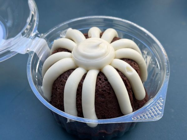 Family-size swiss roll